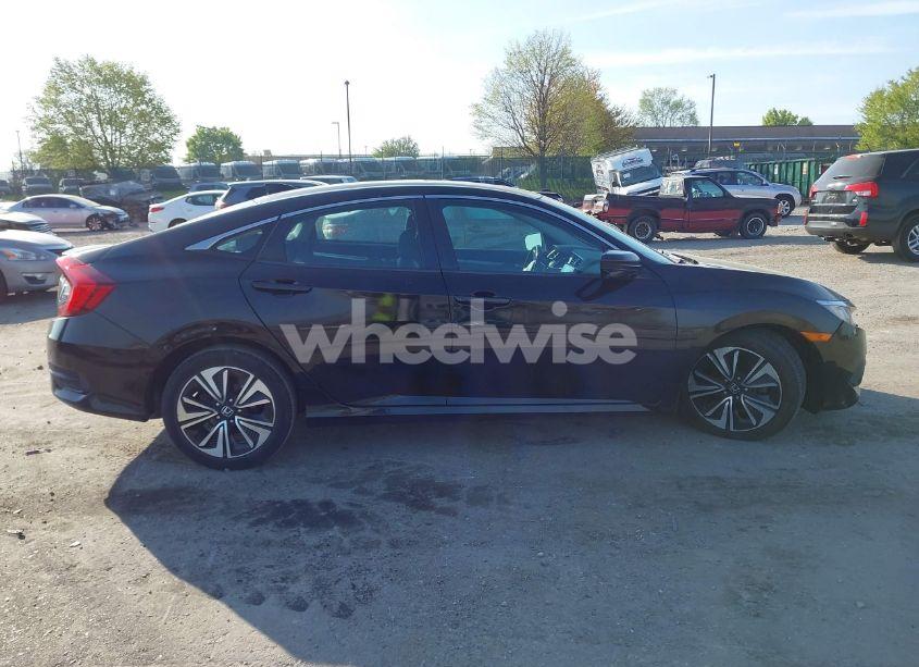 Photo 12 of 2016 Honda Civic EX-L (VIN 2HGFC1F75GH650350)