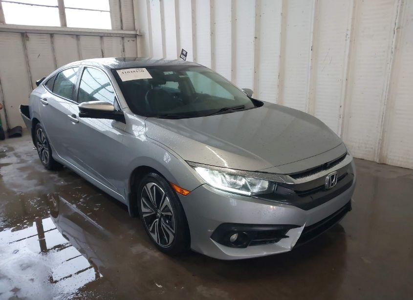 2017 Honda Civic EX-L (VIN 2HGFC1F75HH639687) main photo