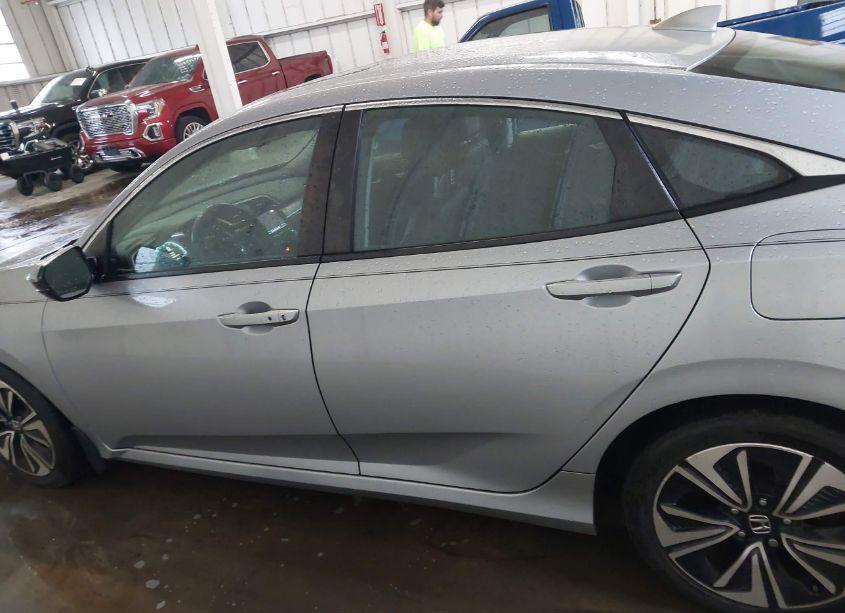 Photo 15 of 2017 Honda Civic EX-L (VIN 2HGFC1F75HH639687)