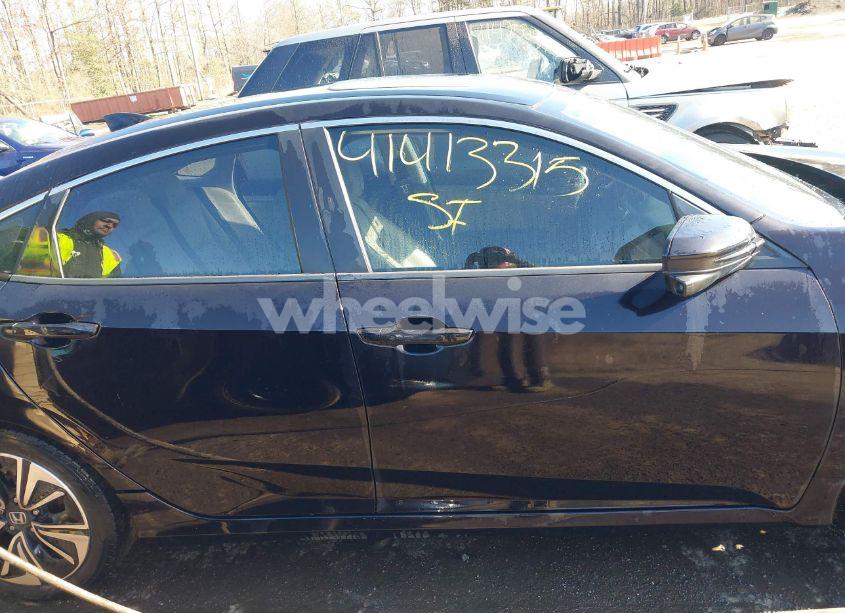 Photo 14 of 2017 Honda Civic EX-L (VIN 2HGFC1F75HH640662)