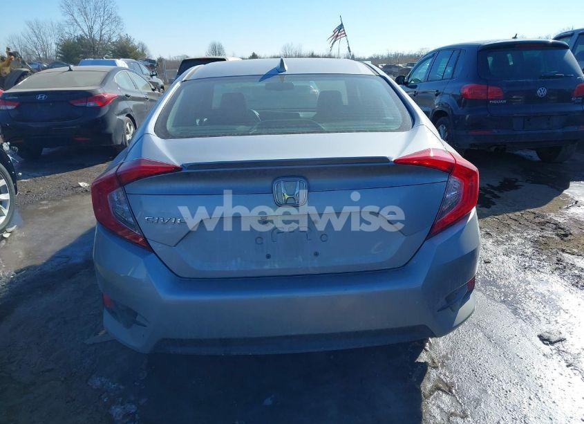 Photo 16 of 2018 Honda Civic EX-L (VIN 2HGFC1F76JH640997)