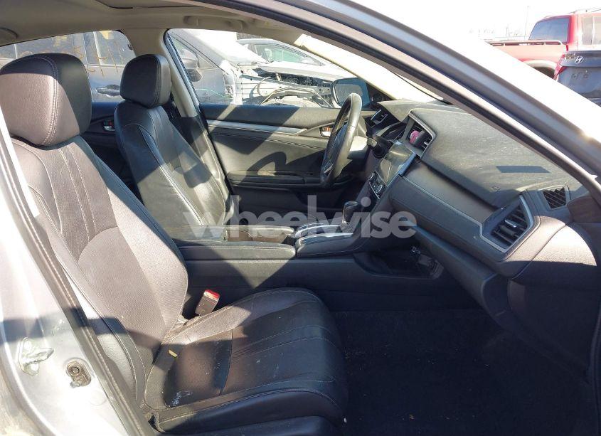 Photo 5 of 2018 Honda Civic EX-L (VIN 2HGFC1F76JH640997)