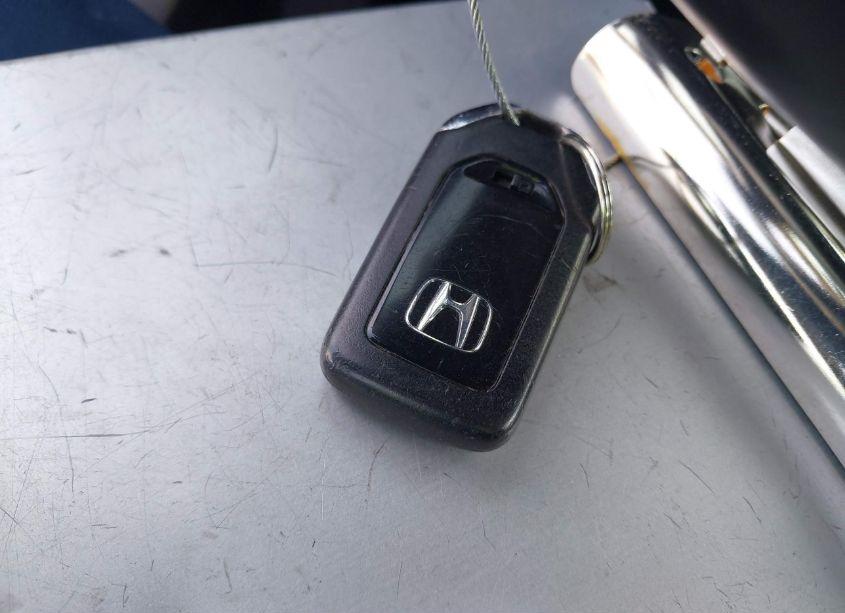 Photo 11 of 2017 Honda Civic EX-L (VIN 2HGFC1F77HH643658)