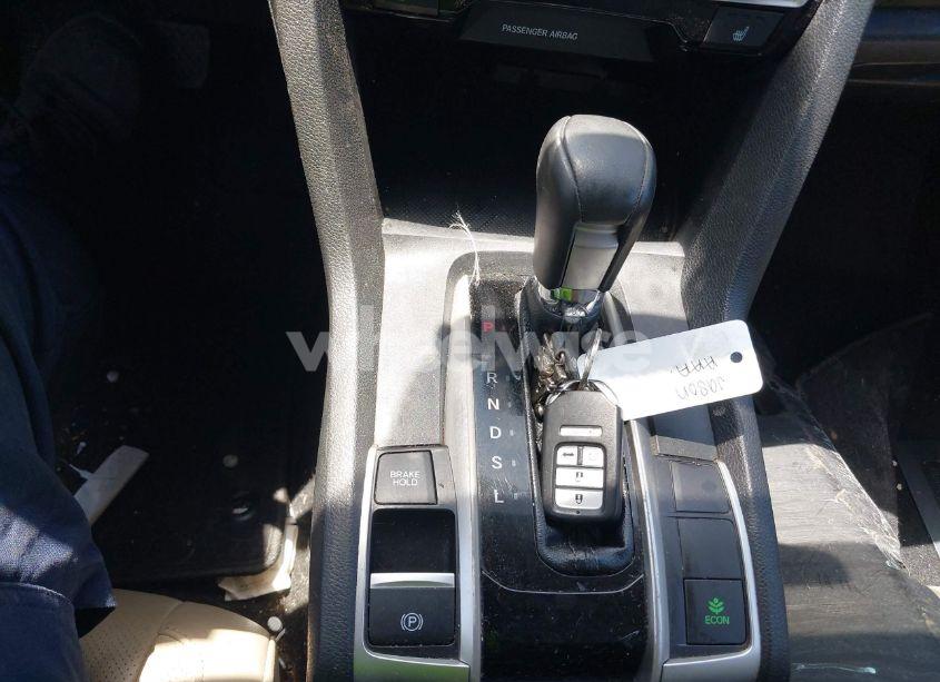 Photo 11 of 2017 Honda Civic EX-L (VIN 2HGFC1F78HH636069)