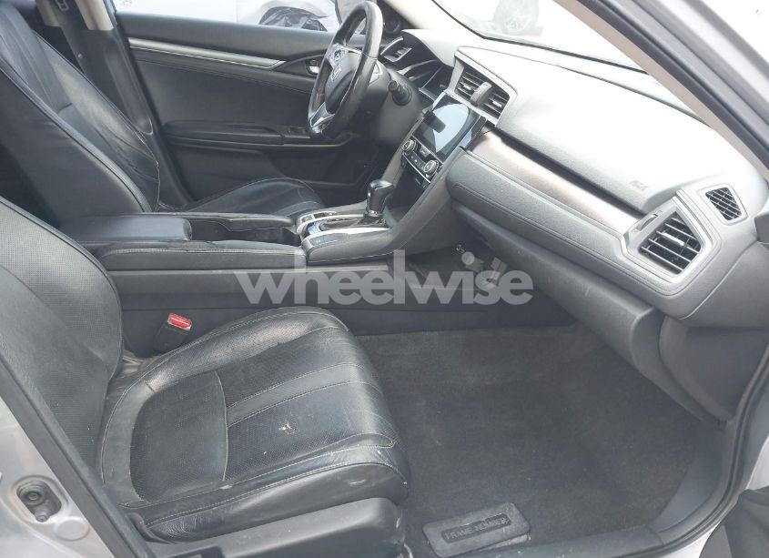 Photo 5 of 2016 Honda Civic EX-L (VIN 2HGFC1F79GH632885)
