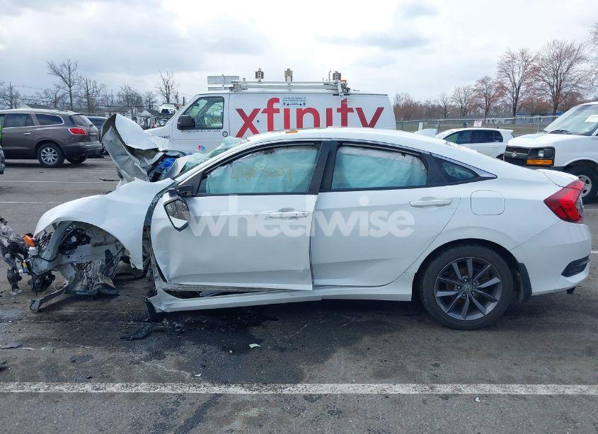 Photo 13 of 2020 Honda Civic EX-L (VIN 2HGFC1F79LH681286)