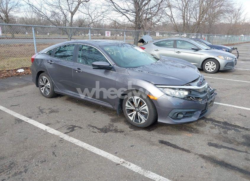 2017 Honda Civic EX-L (VIN 2HGFC1F7XHH657697) main photo