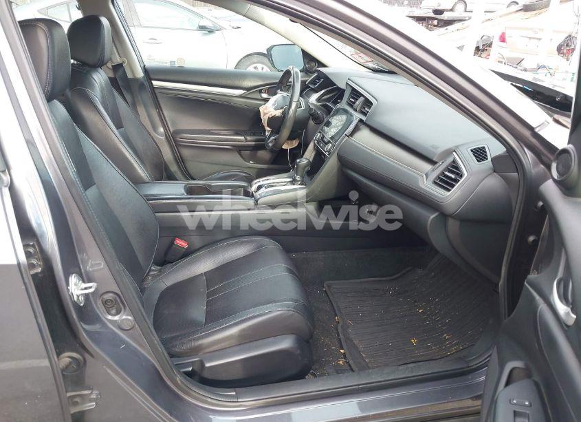 Photo 5 of 2017 Honda Civic EX-L (VIN 2HGFC1F7XHH657697)