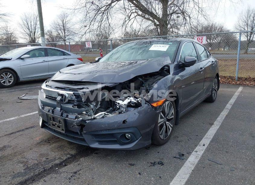 Photo 6 of 2017 Honda Civic EX-L (VIN 2HGFC1F7XHH657697)