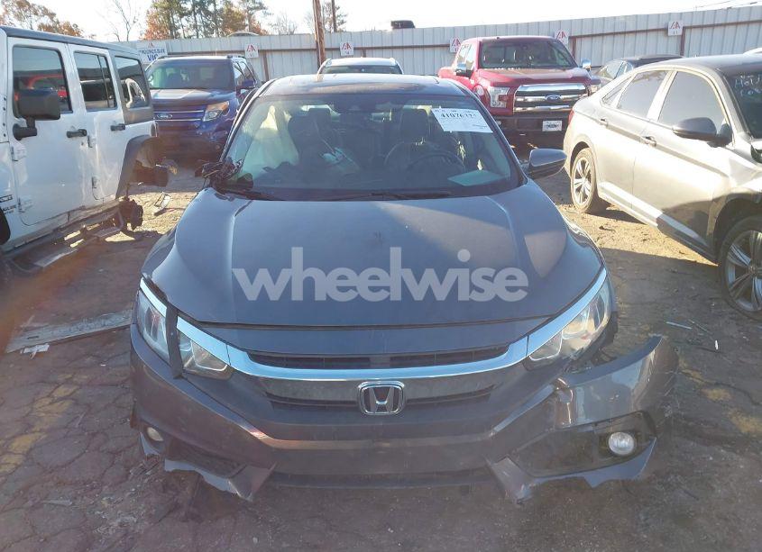 Photo 12 of 2018 Honda Civic EX-L (VIN 2HGFC1F87JH640841)