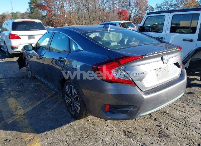 Photo 3 of 2018 Honda Civic EX-L (VIN 2HGFC1F87JH640841)