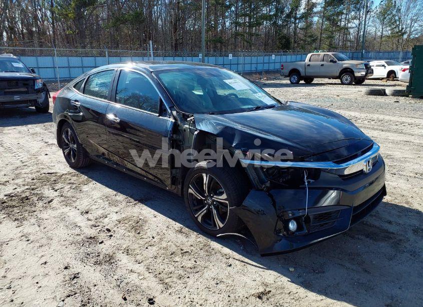 2018 Honda Civic TOURING (VIN 2HGFC1F90JH640253) main photo