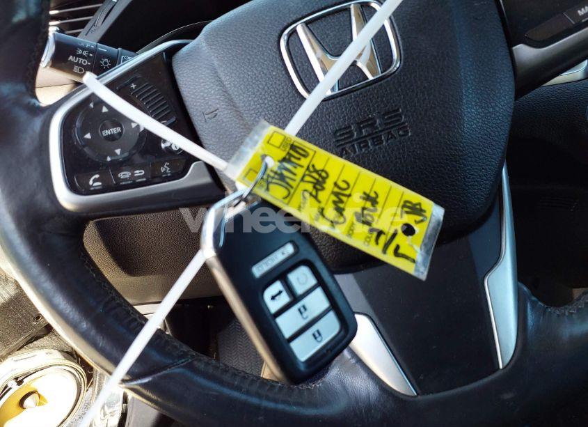 Photo 11 of 2018 Honda Civic TOURING (VIN 2HGFC1F90JH640253)