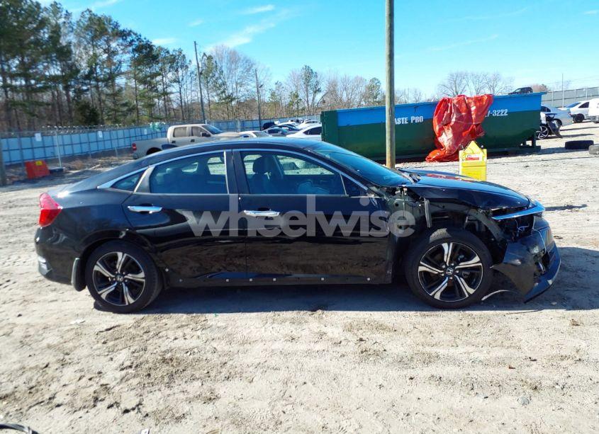 Photo 14 of 2018 Honda Civic TOURING (VIN 2HGFC1F90JH640253)