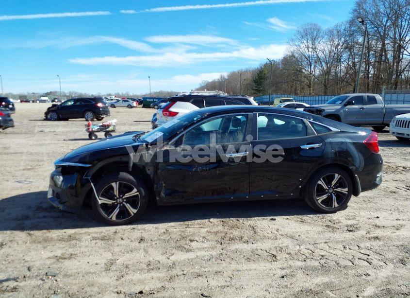 Photo 15 of 2018 Honda Civic TOURING (VIN 2HGFC1F90JH640253)