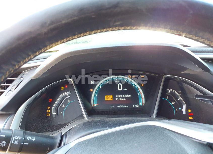 Photo 7 of 2018 Honda Civic TOURING (VIN 2HGFC1F90JH640253)