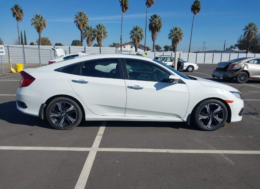 Photo 13 of 2016 Honda Civic TOURING (VIN 2HGFC1F91GH634891)