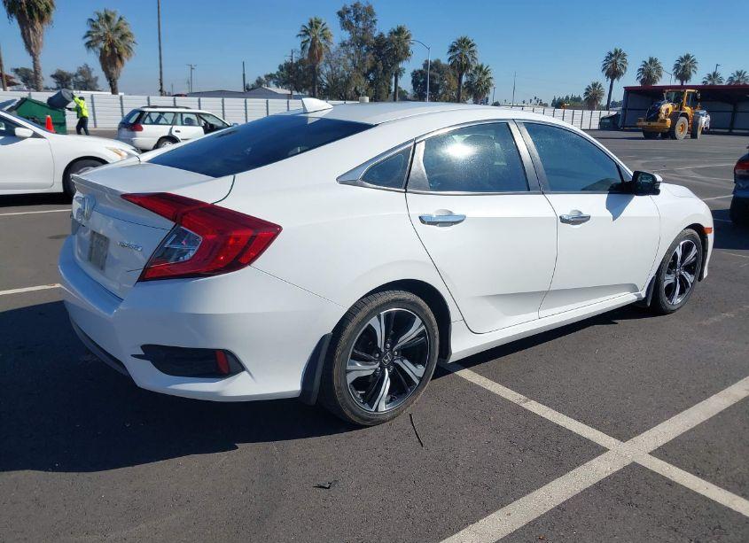 Photo 4 of 2016 Honda Civic TOURING (VIN 2HGFC1F91GH634891)