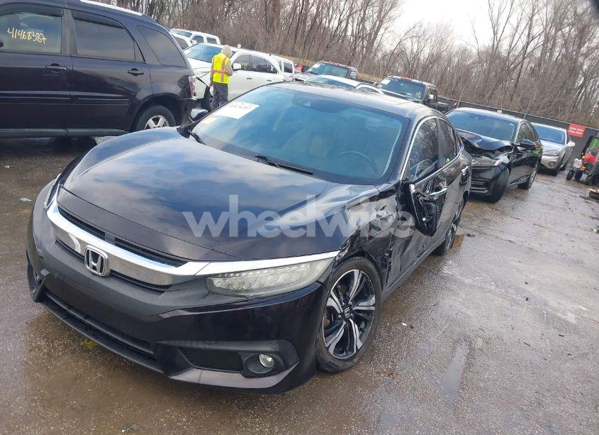 Photo 2 of 2016 Honda Civic TOURING (VIN 2HGFC1F92GH630333)