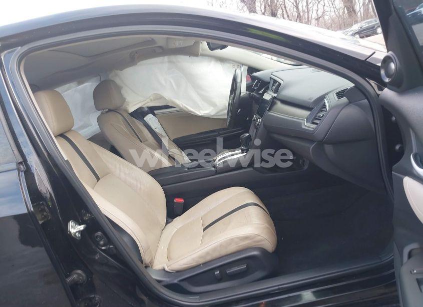 Photo 5 of 2016 Honda Civic TOURING (VIN 2HGFC1F92GH630333)