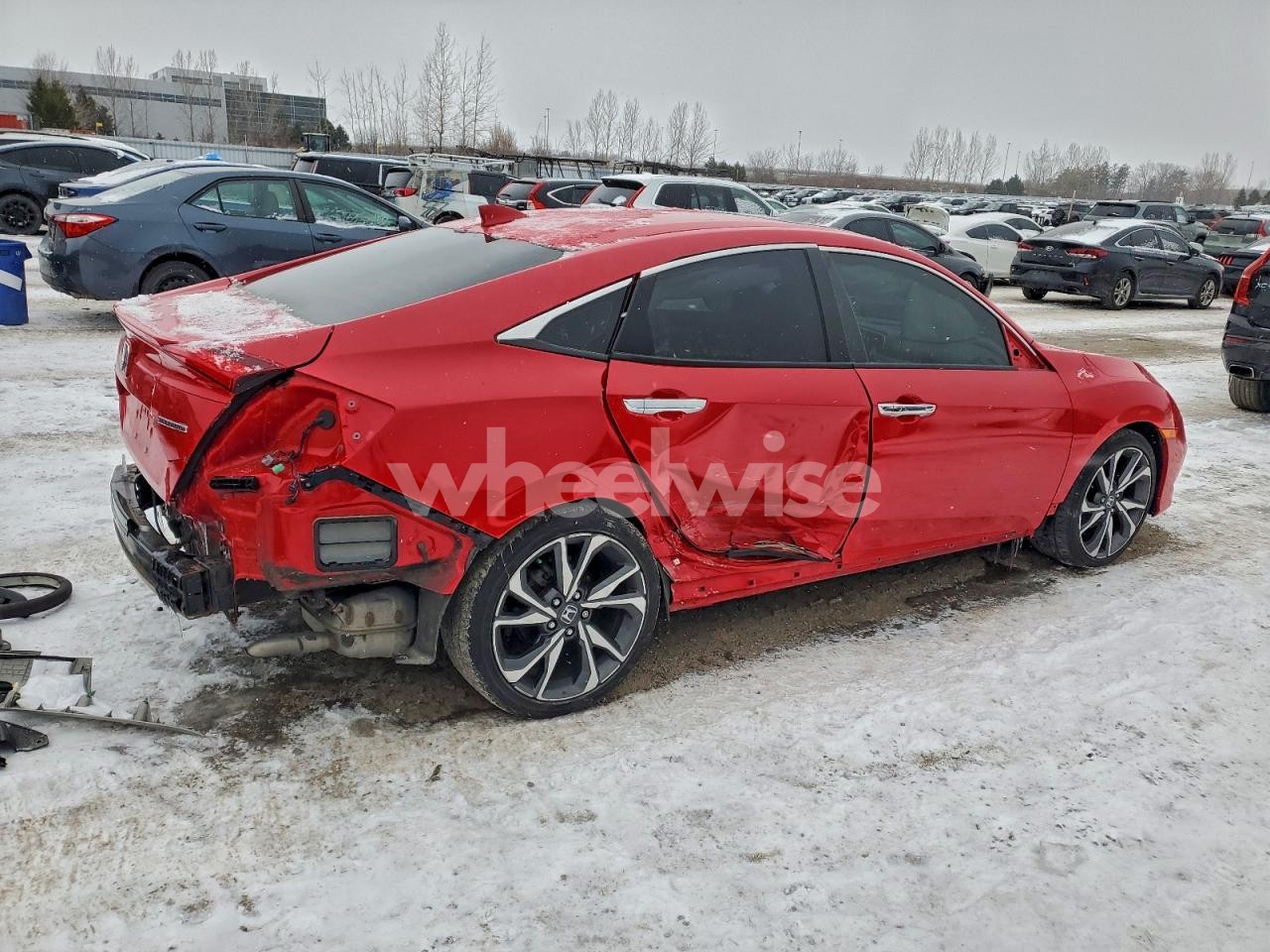 Photo 3 of 2020 HONDA CIVIC TOURING (VIN 2HGFC1F93LH101533)