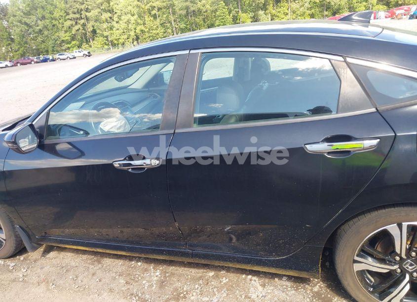 Photo 14 of 2016 Honda Civic TOURING (VIN 2HGFC1F95GH631234)