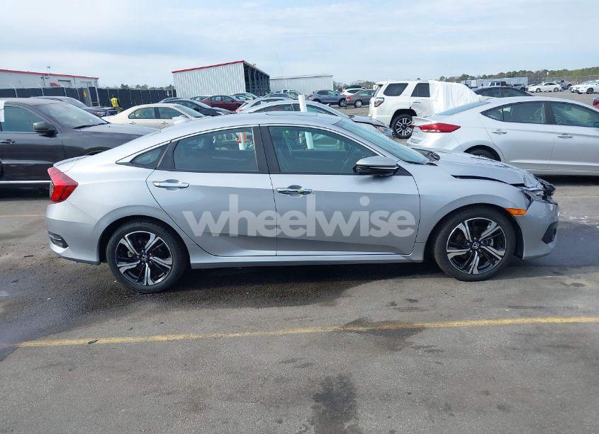 Photo 13 of 2017 Honda Civic TOURING (VIN 2HGFC1F95HH638816)