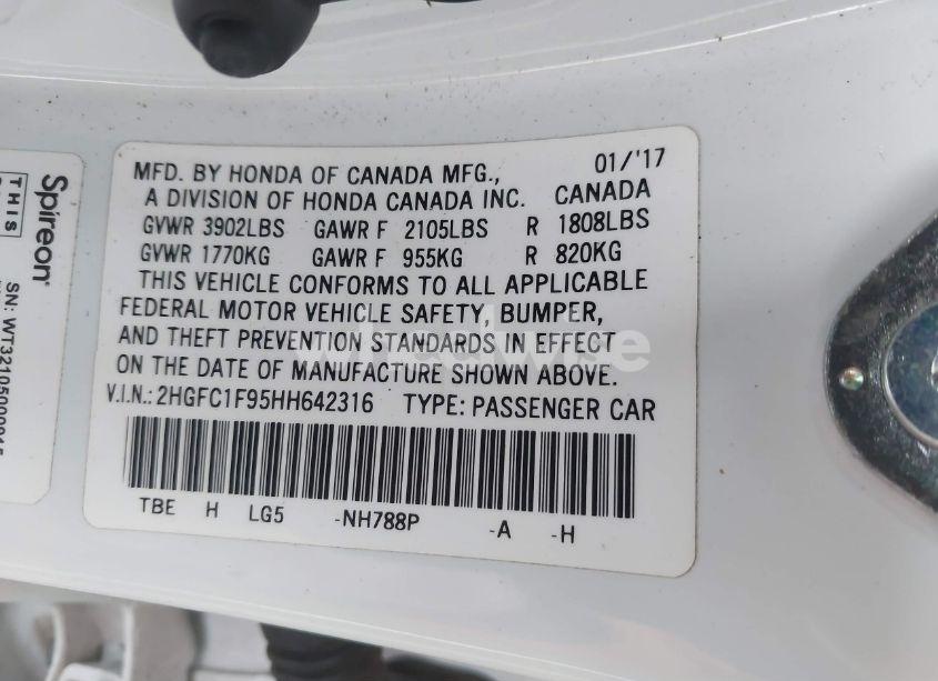 Photo 9 of 2017 Honda Civic TOURING (VIN 2HGFC1F95HH642316)