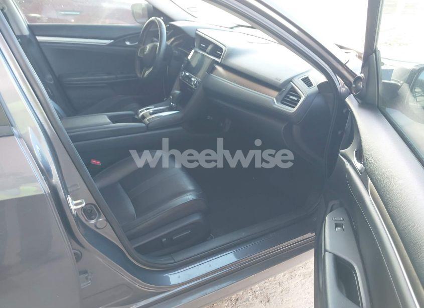 Photo 5 of 2016 Honda Civic TOURING (VIN 2HGFC1F96GH630271)