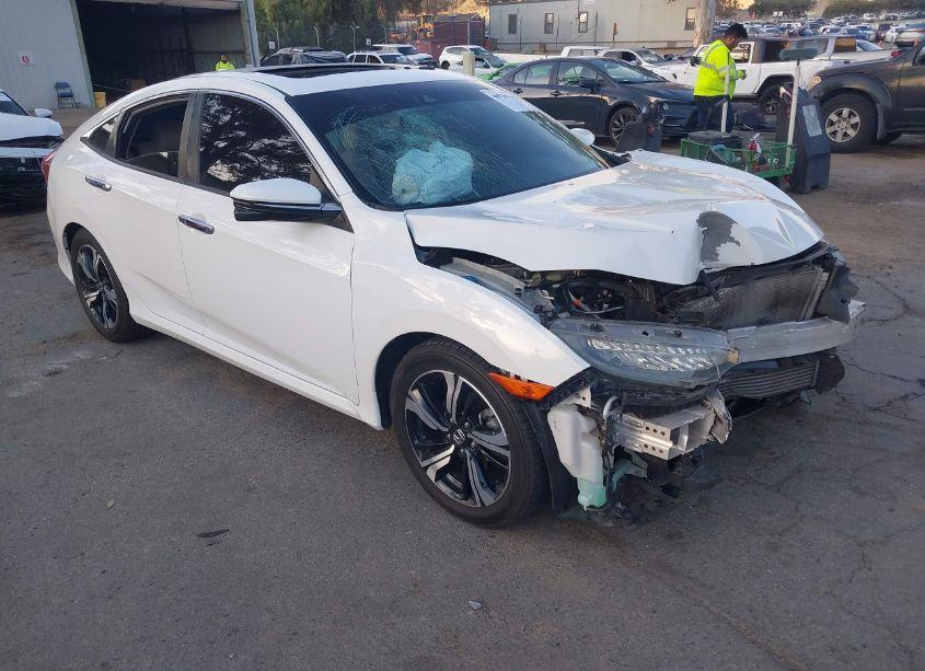 2016 Honda Civic TOURING (VIN 2HGFC1F97GH640811) main photo