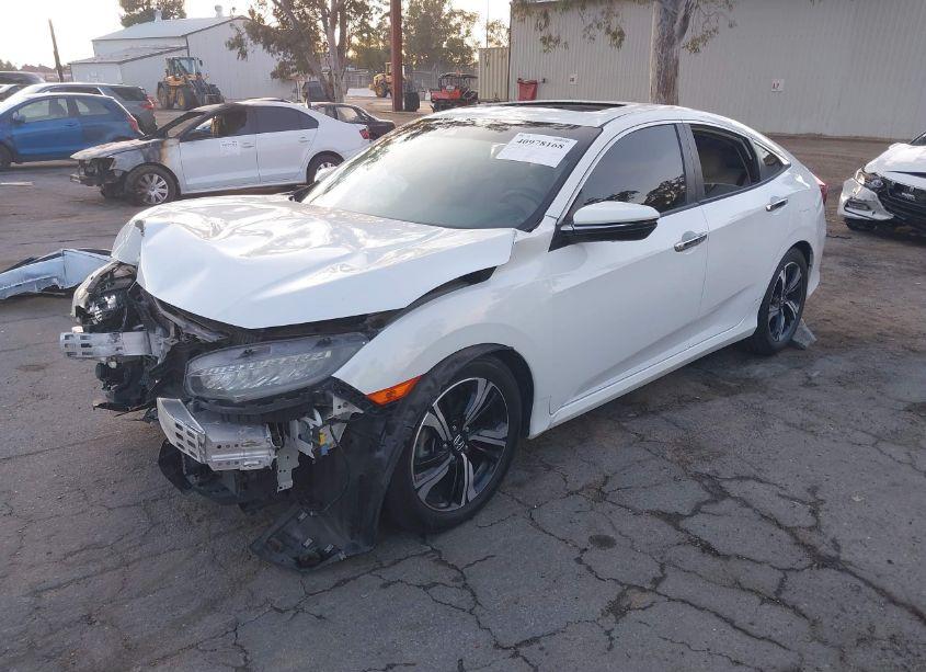 Photo 2 of 2016 Honda Civic TOURING (VIN 2HGFC1F97GH640811)