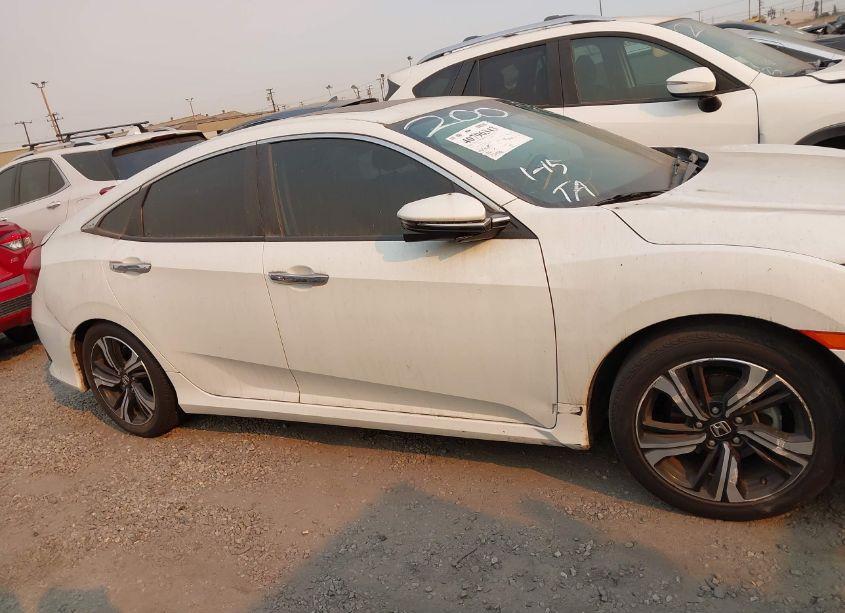 Photo 14 of 2016 Honda Civic TOURING (VIN 2HGFC1F97GH641652)