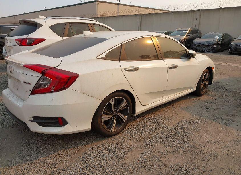Photo 4 of 2016 Honda Civic TOURING (VIN 2HGFC1F97GH641652)