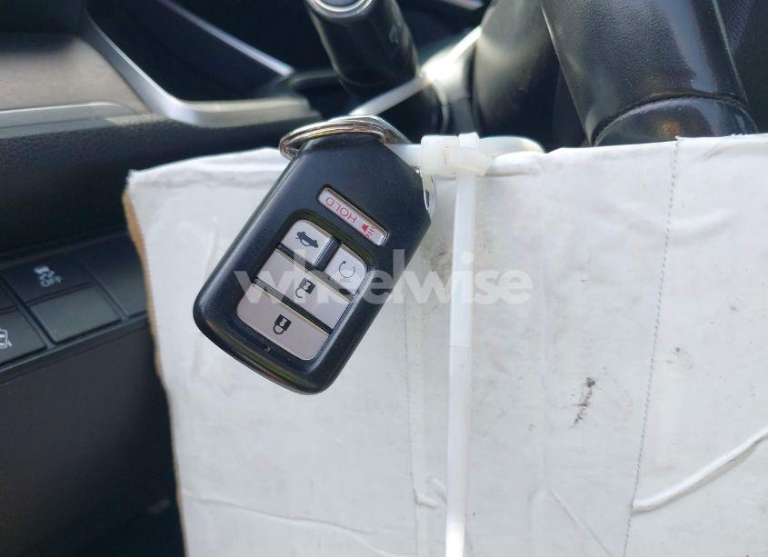 Photo 11 of 2016 Honda Civic TOURING (VIN 2HGFC1F98GH657066)