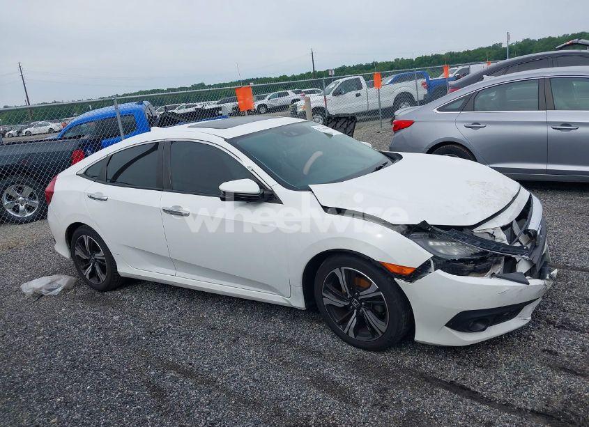 Photo 13 of 2016 Honda Civic TOURING (VIN 2HGFC1F99GH645010)