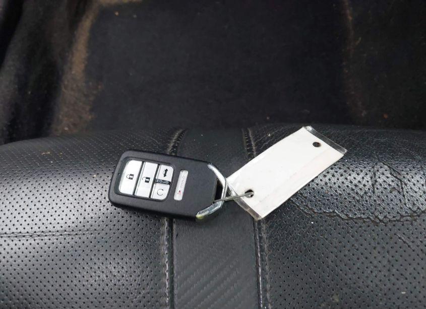 Photo 11 of 2016 Honda Civic TOURING (VIN 2HGFC1F9XGH644996)