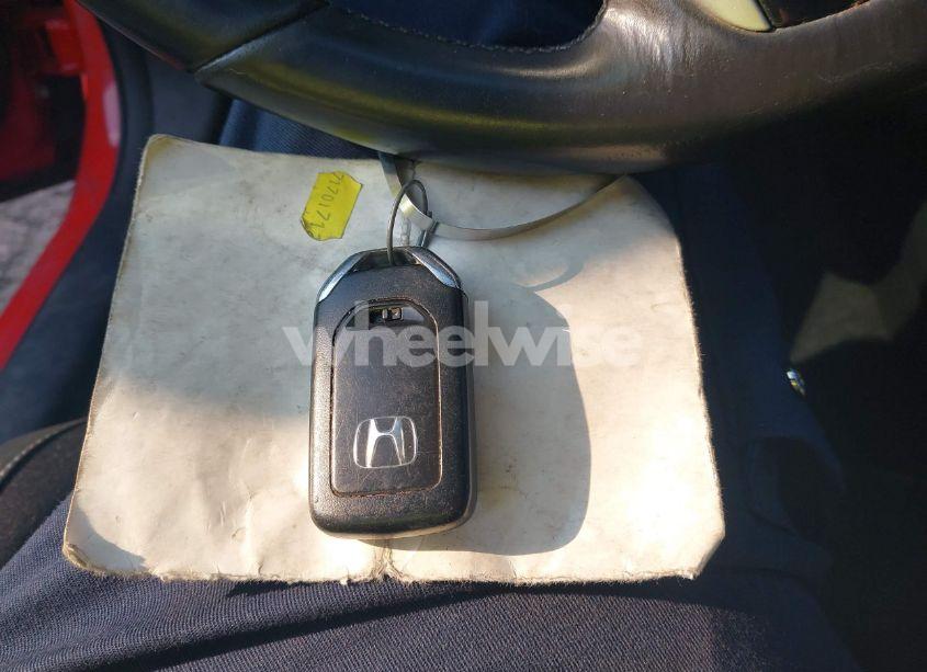 Photo 11 of 2019 Honda Civic SPORT (VIN 2HGFC2E80KH552576)