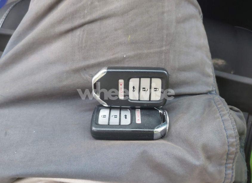 Photo 11 of 2020 Honda Civic SPORT (VIN 2HGFC2E80LH542180)