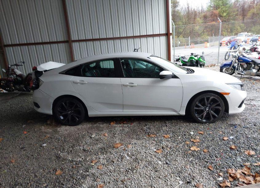 Photo 13 of 2020 Honda Civic SPORT (VIN 2HGFC2E86LH579105)