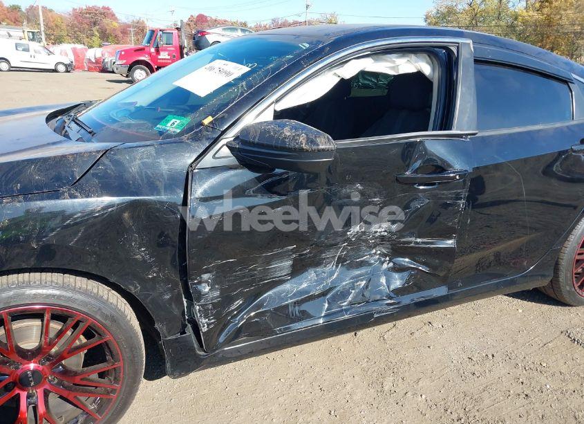 Photo 6 of 2016 Honda Civic LX (VIN 2HGFC2F50GH521503)