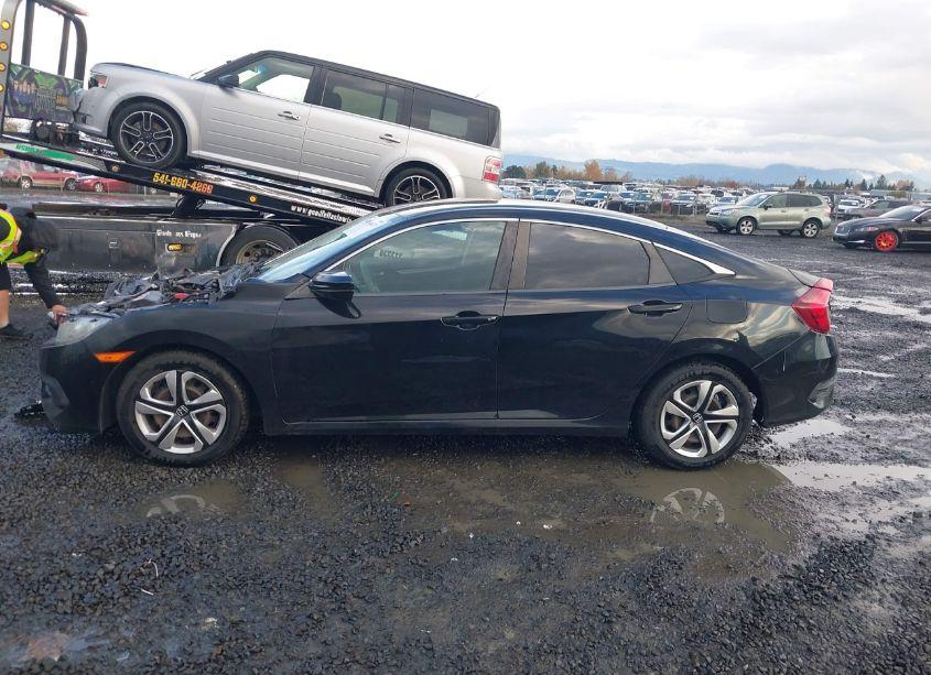 Photo 14 of 2016 Honda Civic LX (VIN 2HGFC2F50GH523588)