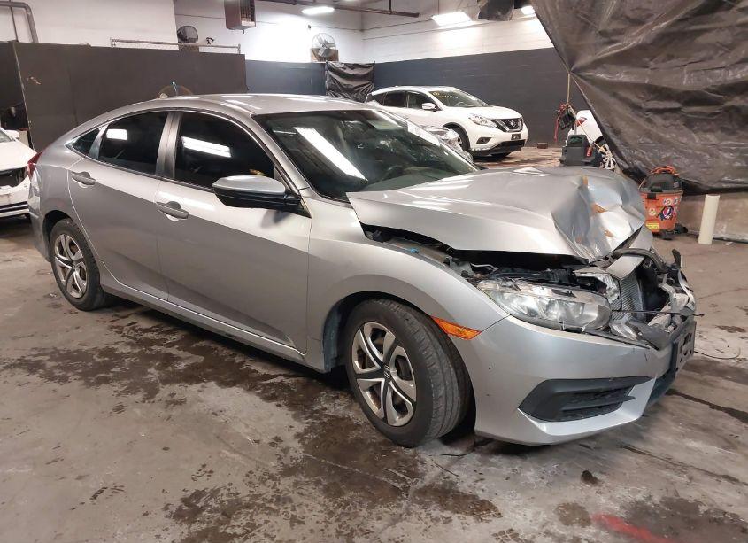 2016 Honda Civic LX (VIN 2HGFC2F50GH524062) main photo