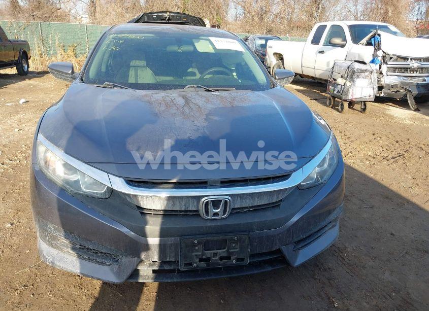 Photo 13 of 2016 Honda Civic LX (VIN 2HGFC2F50GH533148)