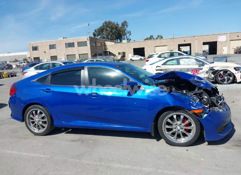 Photo 13 of 2017 Honda Civic LX (VIN 2HGFC2F50HH503178)