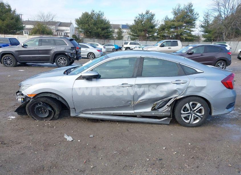 Photo 14 of 2017 Honda Civic LX (VIN 2HGFC2F50HH569018)