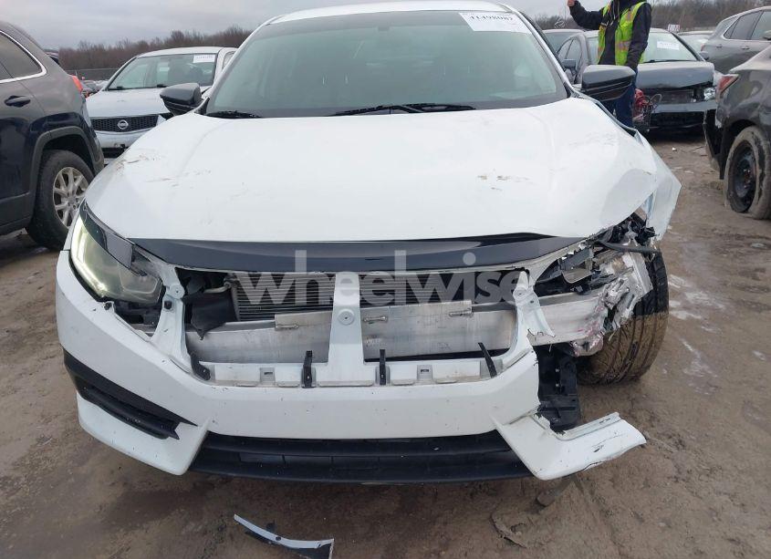 Photo 12 of 2018 Honda Civic LX (VIN 2HGFC2F50JH512078)