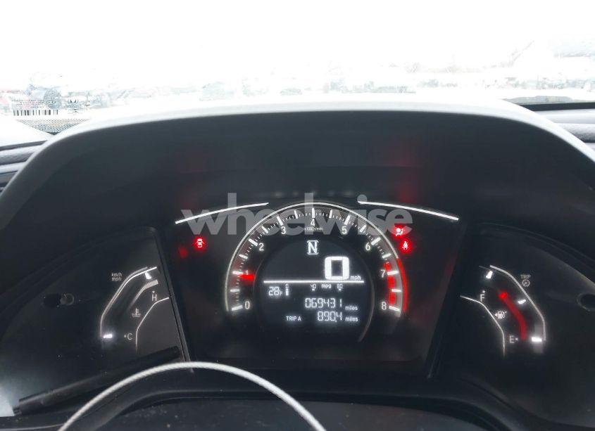 Photo 7 of 2018 Honda Civic LX (VIN 2HGFC2F50JH512078)