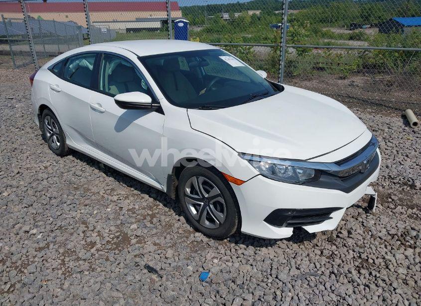 2018 Honda Civic LX (VIN 2HGFC2F50JH513733) main photo