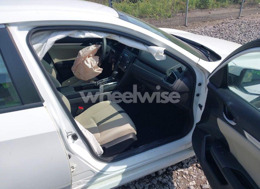 Photo 5 of 2018 Honda Civic LX (VIN 2HGFC2F50JH513733)