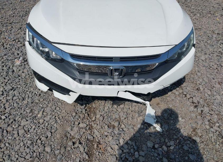 Photo 6 of 2018 Honda Civic LX (VIN 2HGFC2F50JH513733)